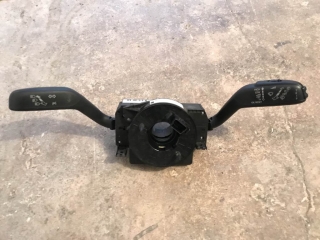 ŠKODA FABIA 2 - 5J - 2007-2014 - páčky pod volant - 7H0953503GG