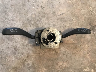 ŠKODA FABIA 2 - 5J - 2007-2014 - páčky pod volant - 6Q0953503DQ