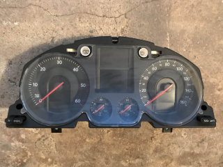 VW PASSAT B6 - 3C - 2005-2010 - budíky - 3C0920960A