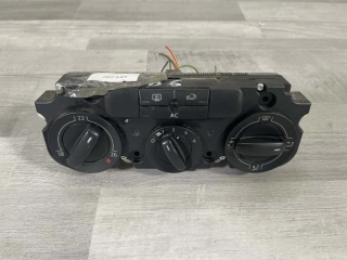 VW PASSAT B6 - 3C - 2005-2010 - klima panel - 1K0820047GK