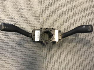 ŠKODA FABIA I 1999-2007 - 6Y - páčky pod volant - 4B0953503E 1C2953513