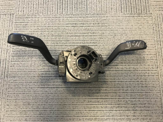 ŠKODA FABIA 2 - 5J - 2007-2014 - páčky pod volant - 7H0953503GC