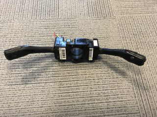 ŠKODA FABIA I 1999-2007 - 6Y - páčky pod volant - 8L0953513G 4B0953503H