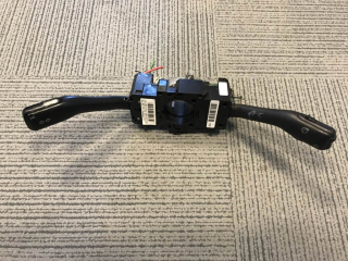 ŠKODA FABIA I 1999-2007 - 6Y - páčky pod volant - 8L0953513G 4B0953503G