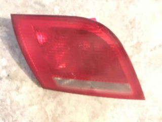 AUDI A3 - 8P - 2003-2012 - světlo LZ vnitřní - 8P4945093B