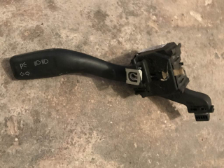 AUDI A3 - 8P - 2003-2012 - páčka pod volant - 8P0953513A