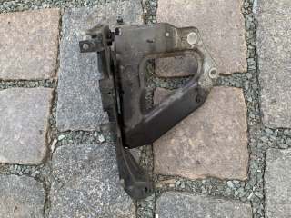 AUDI A6 - 4F - 2005-2011 - držák blatníku LP - 4F0807227