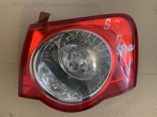 VW PASSAT B6 - 3C - 2005-2010 - světlo PZ SEDAN - 3C5945096H