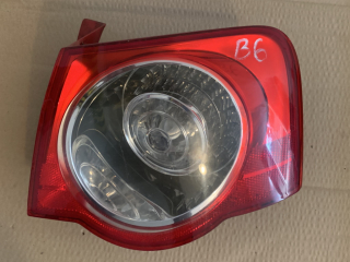 VW PASSAT B6 - 3C - 2005-2010 - světlo PZ SEDAN - 3C5945096C