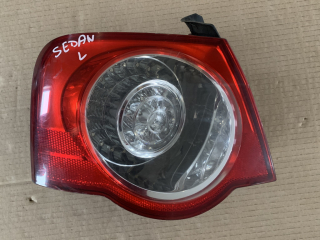 VW PASSAT B6 - 3C - 2005-2010 - světlo LZ SEDAN - 3C5945095C
