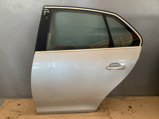 VW JETTA - 1K - 2005-2011 - dveře LZ - LA7W - LEHCE ODŘENÉ