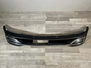 VW GOLF 8 - 5H - 2020-2024 - plast zadního nárazníku s chromem - 5H6807568F