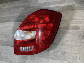 ŠKODA FABIA 2 - 5J - 2010-2014 - FACELIFT - světlo PZ COMBI - 5J6945096A 5J6945112