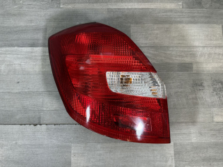 ŠKODA FABIA 2 - 5J - 2010-2014 - FACELIFT - světlo LZ COMBI - 5J6945095A 5J6945111